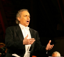 Jose Carreras is already in Georgia and promises a beautiful concert