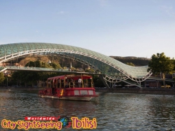Boat tour City Sightseeing Tbilisi